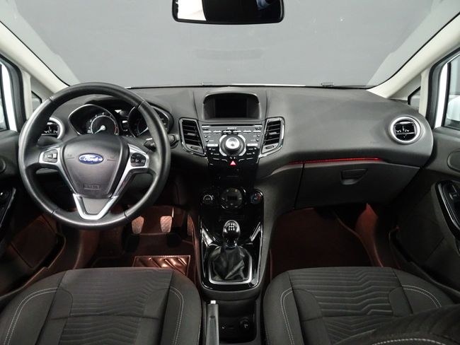 Foto Ford Fiesta 10