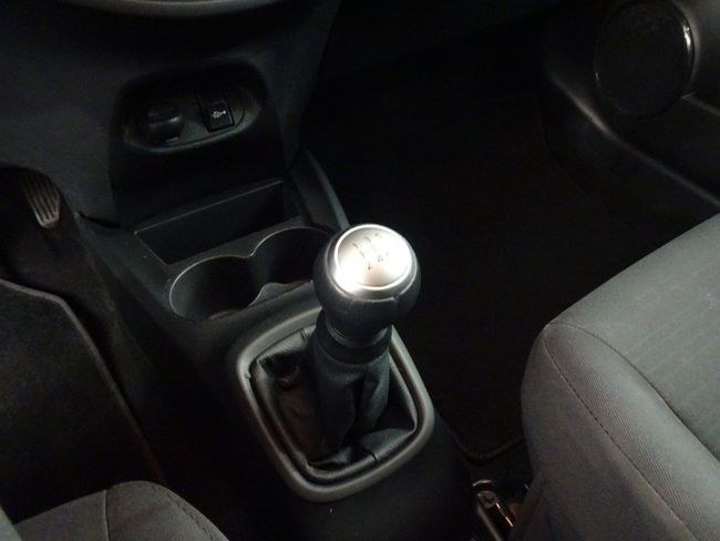 Foto Toyota Yaris 25