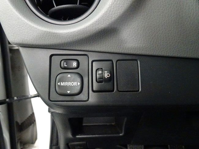 Foto Toyota Yaris 26