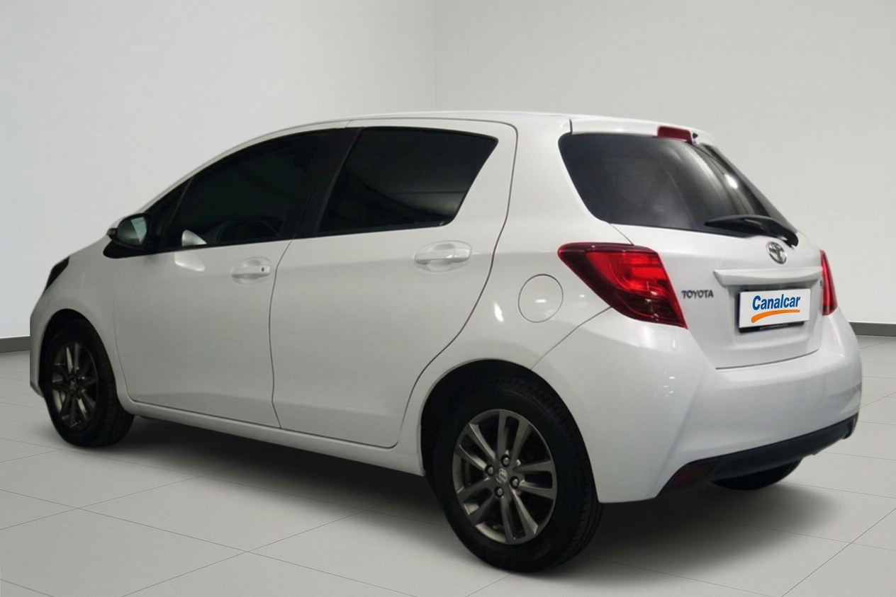 Foto Toyota Yaris 6