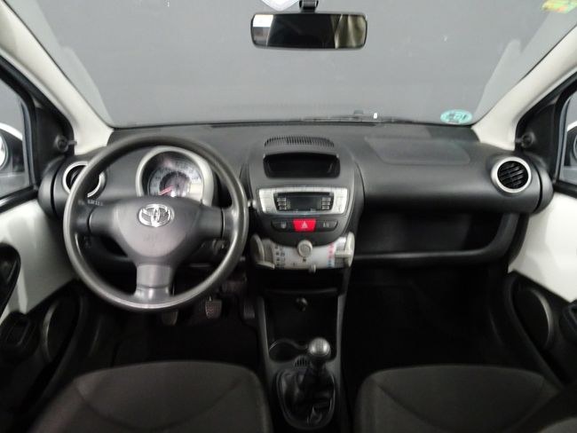 Foto Toyota Aygo 11
