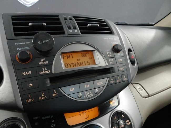 Foto Toyota Rav4 24