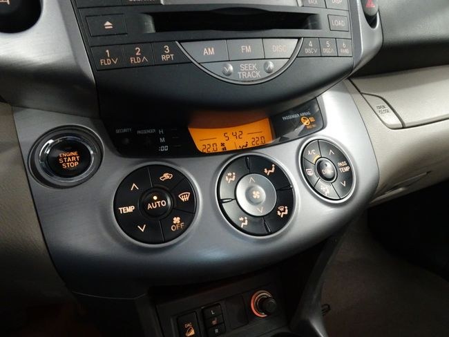 Foto Toyota Rav4 25