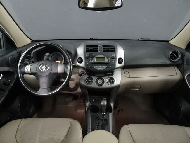 Foto Toyota Rav4 8
