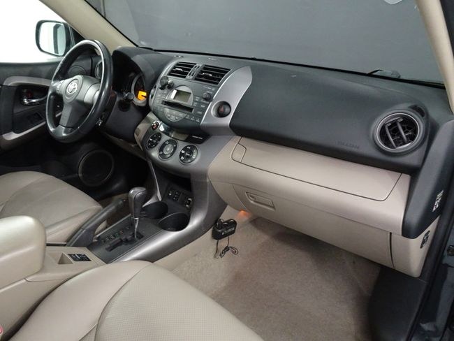 Foto Toyota Rav4 9