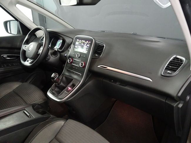 Foto Renault Grand Scenic 11