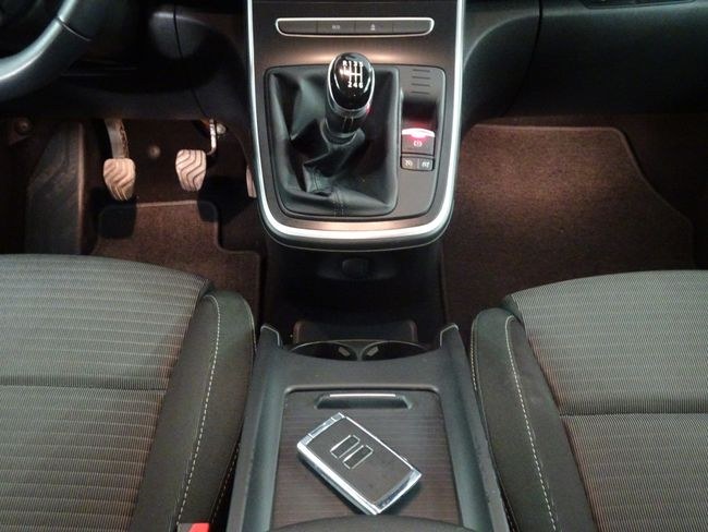 Foto Renault Grand Scenic 25