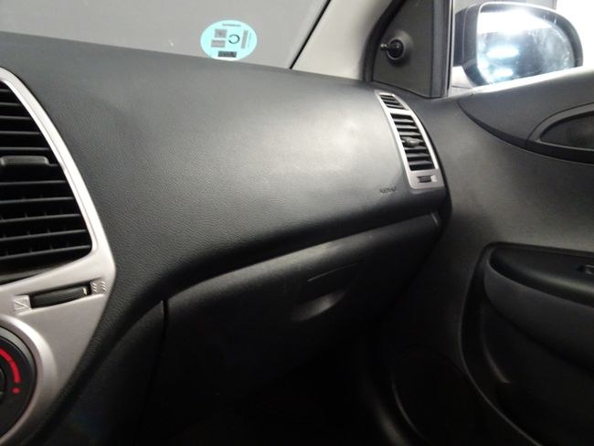 Foto Hyundai i20 9