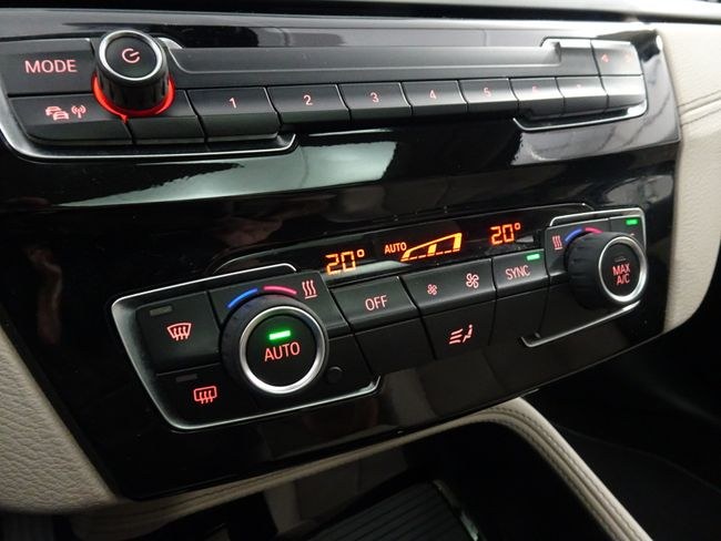 Foto Bmw X1 30