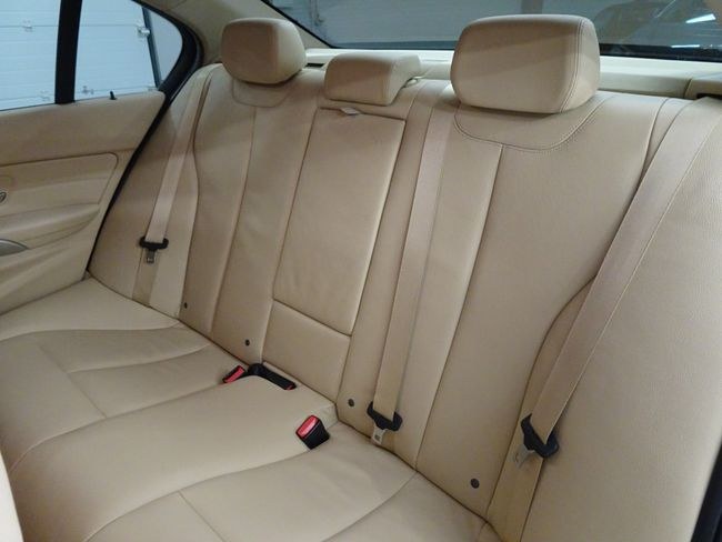 Foto Bmw Serie 3 9