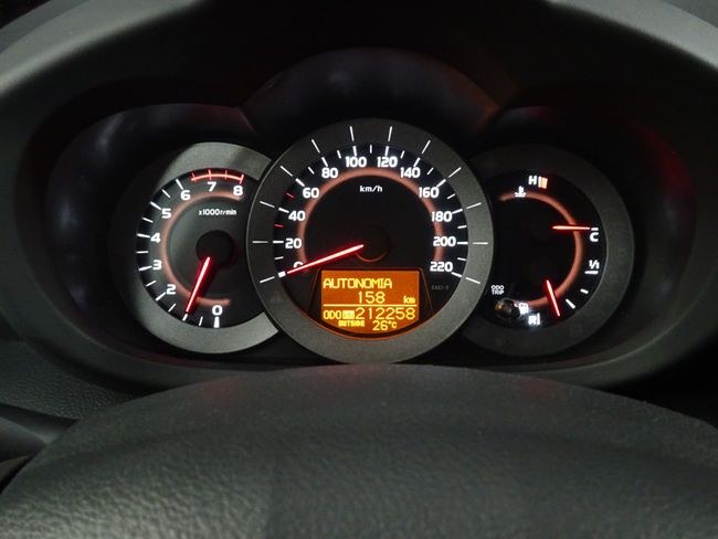 Foto Toyota Rav4 16