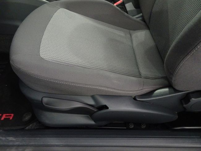 Foto Seat Ibiza 15