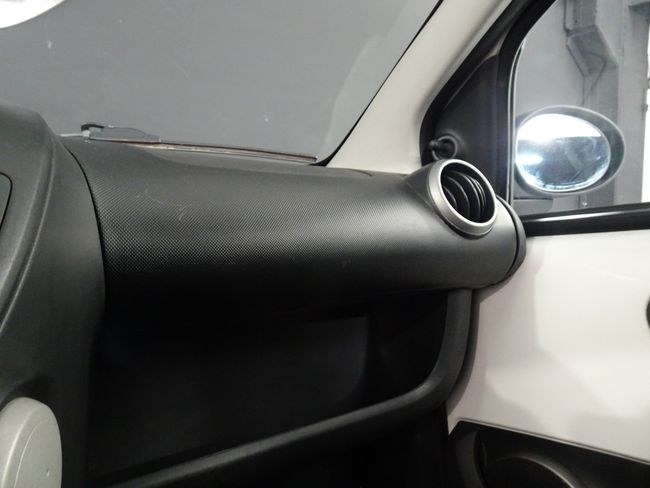 Foto Toyota Aygo 13