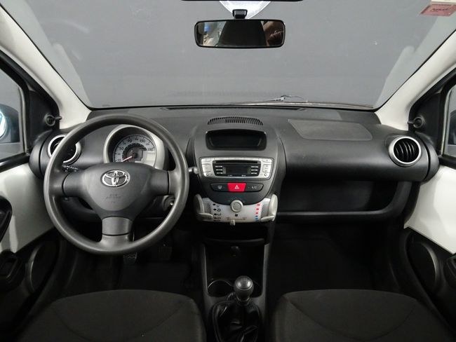 Foto Toyota Aygo 9