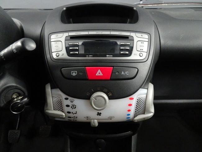 Foto Toyota Aygo 10