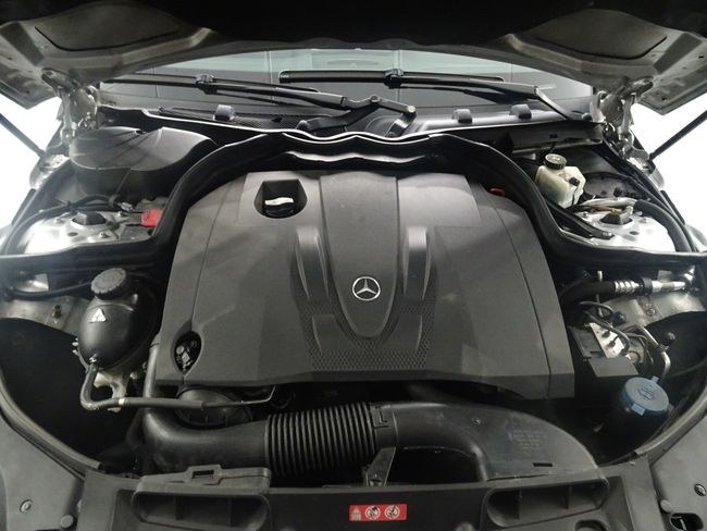 Foto Mercedes-Benz Clase C 31