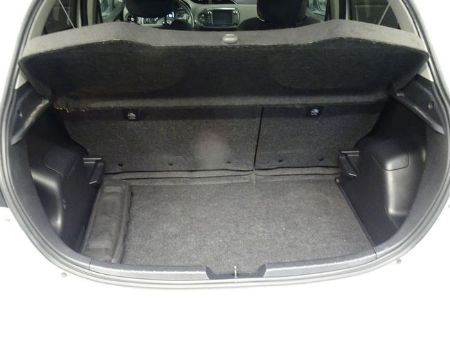 Foto Toyota Yaris 9