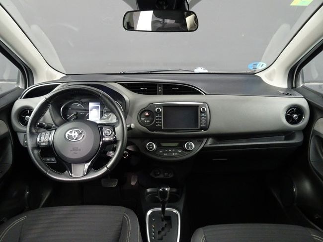 Foto Toyota Yaris 10