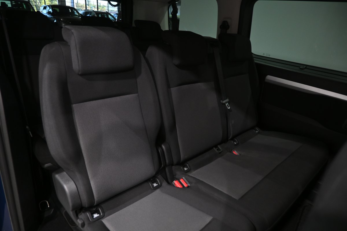Foto Peugeot Traveller 12