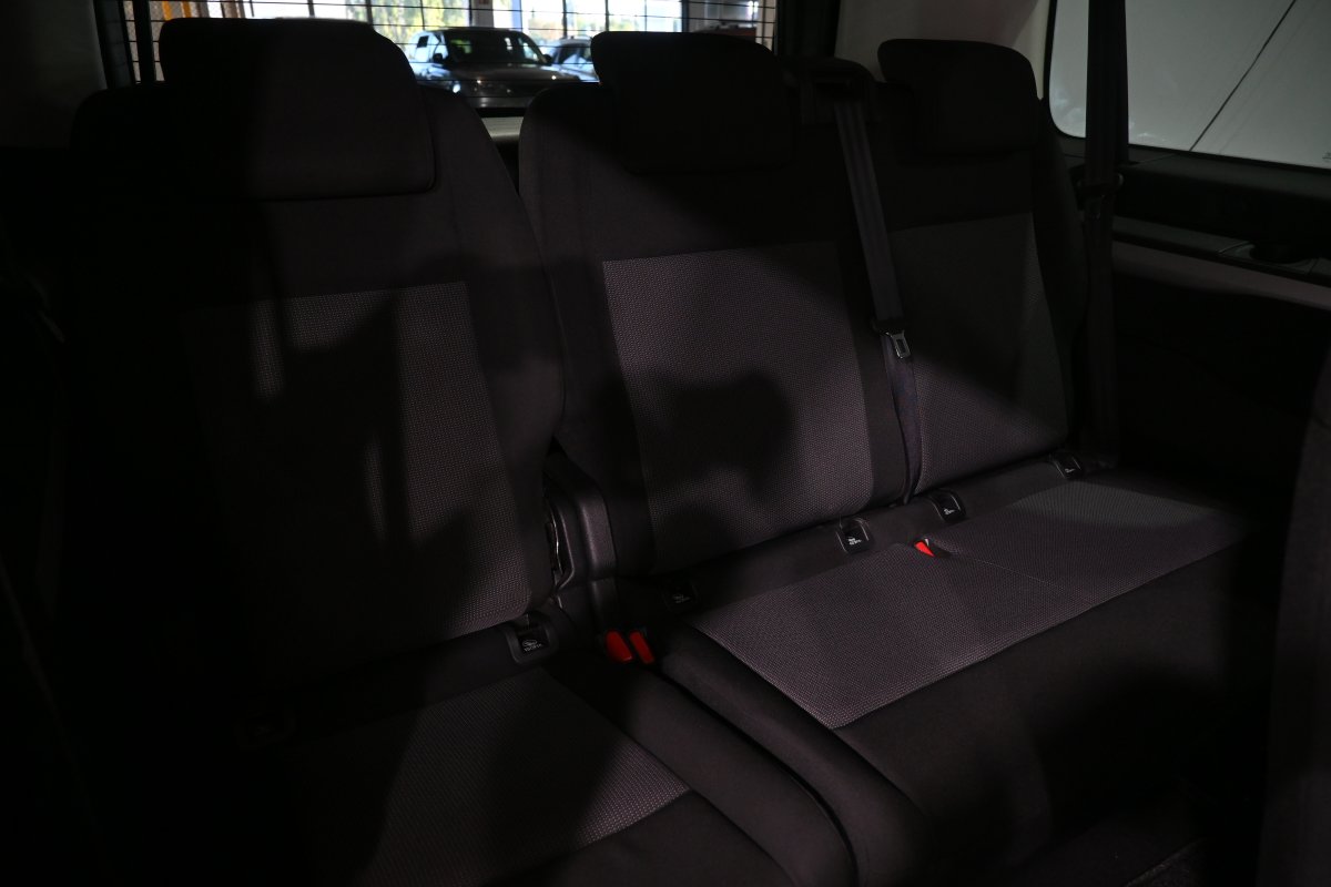 Foto Peugeot Traveller 13