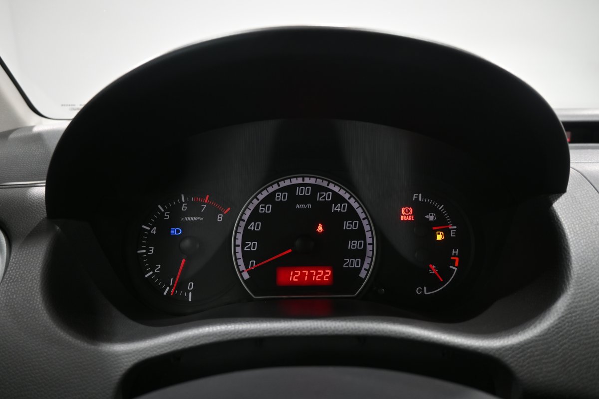 Foto Suzuki Swift 14