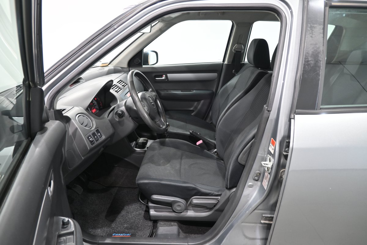 Foto Suzuki Swift 10