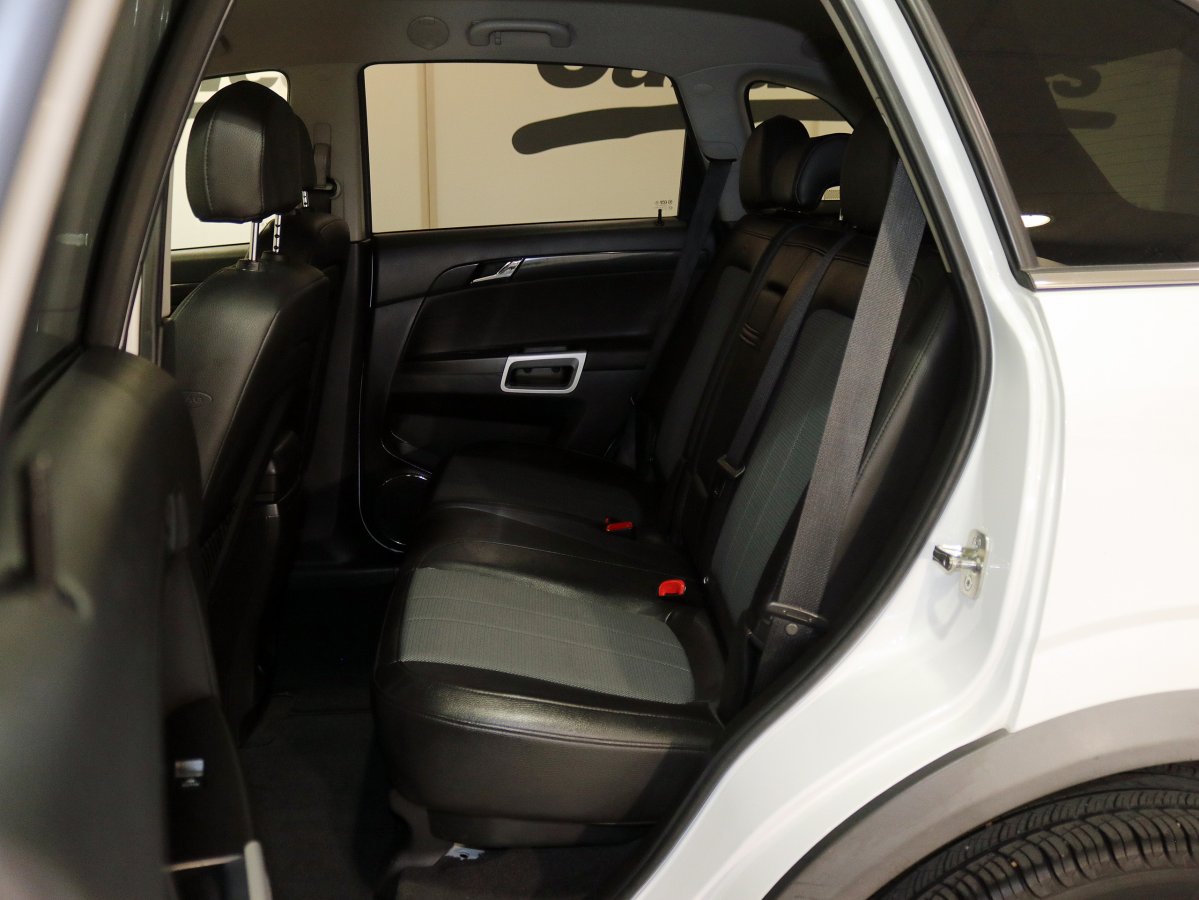 Foto Opel Antara 11