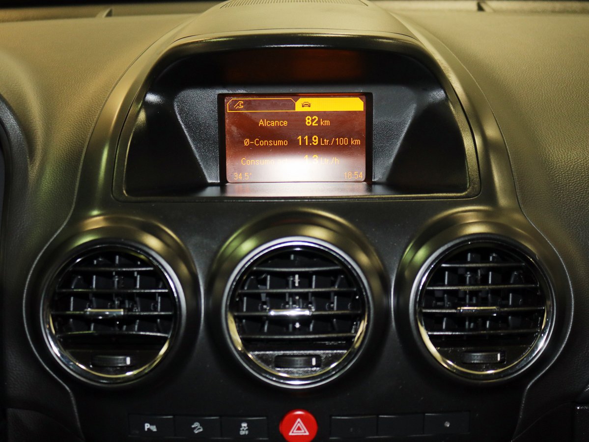 Foto Opel Antara 16