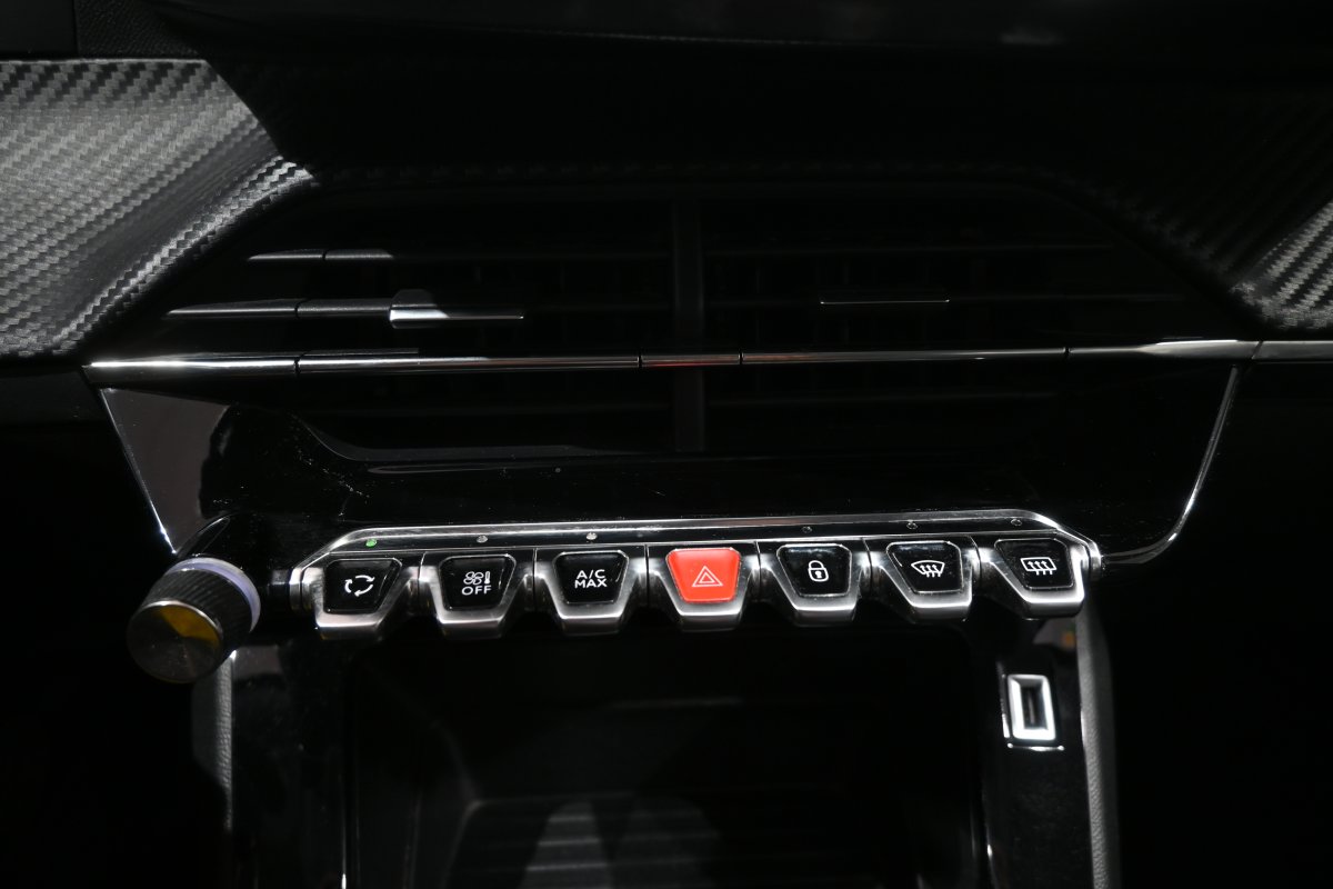 Foto Peugeot 2008 17
