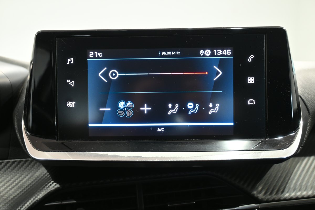 Foto Peugeot 2008 16