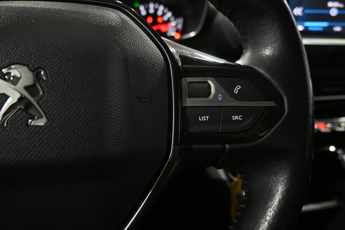 Foto Peugeot 2008 21