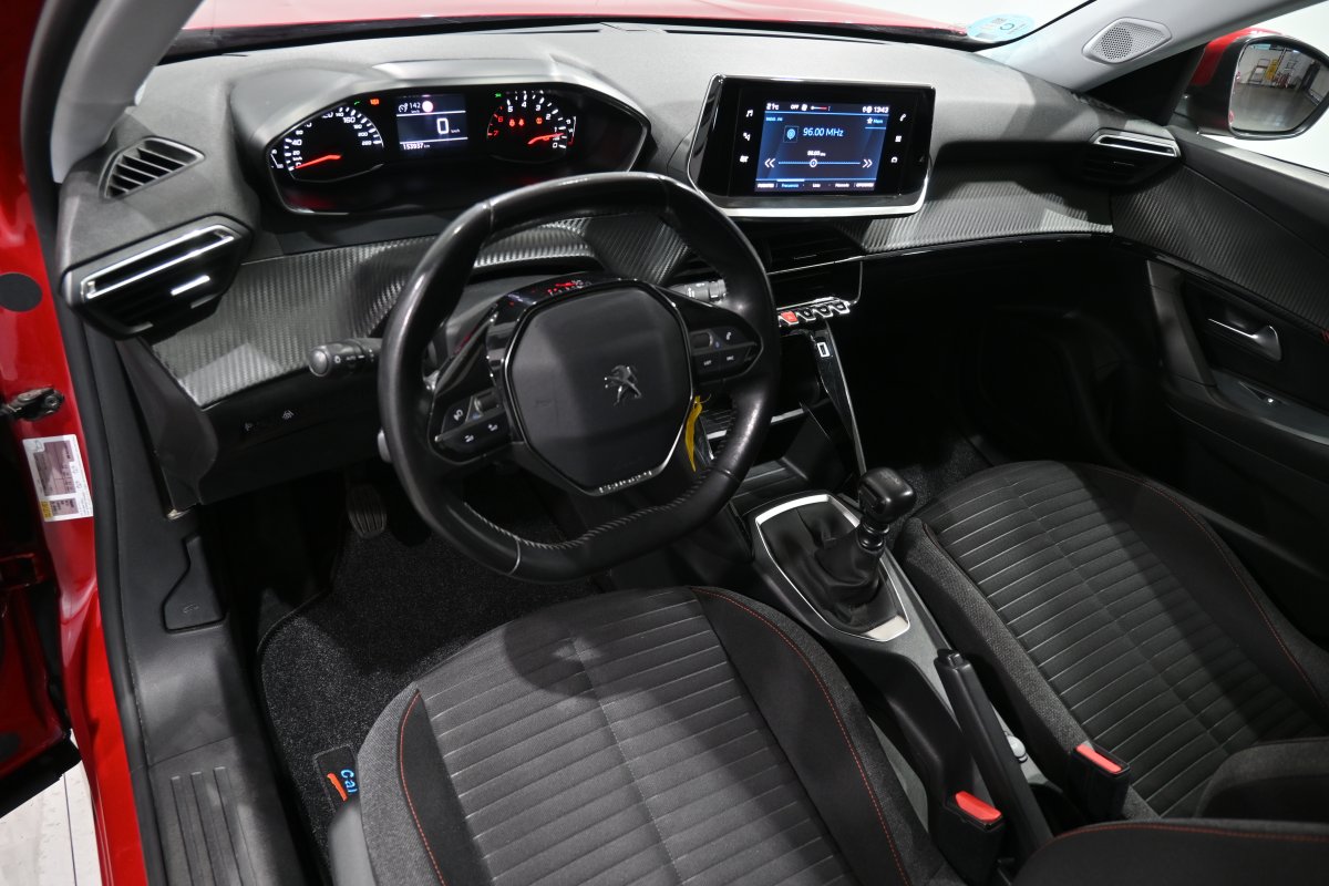 Foto Peugeot 2008 9
