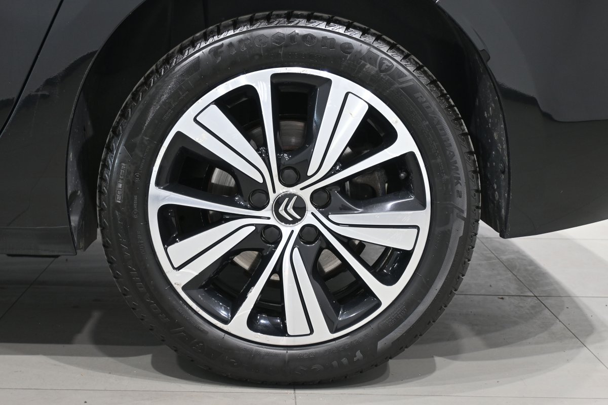 Foto Citroen Gran C4 30