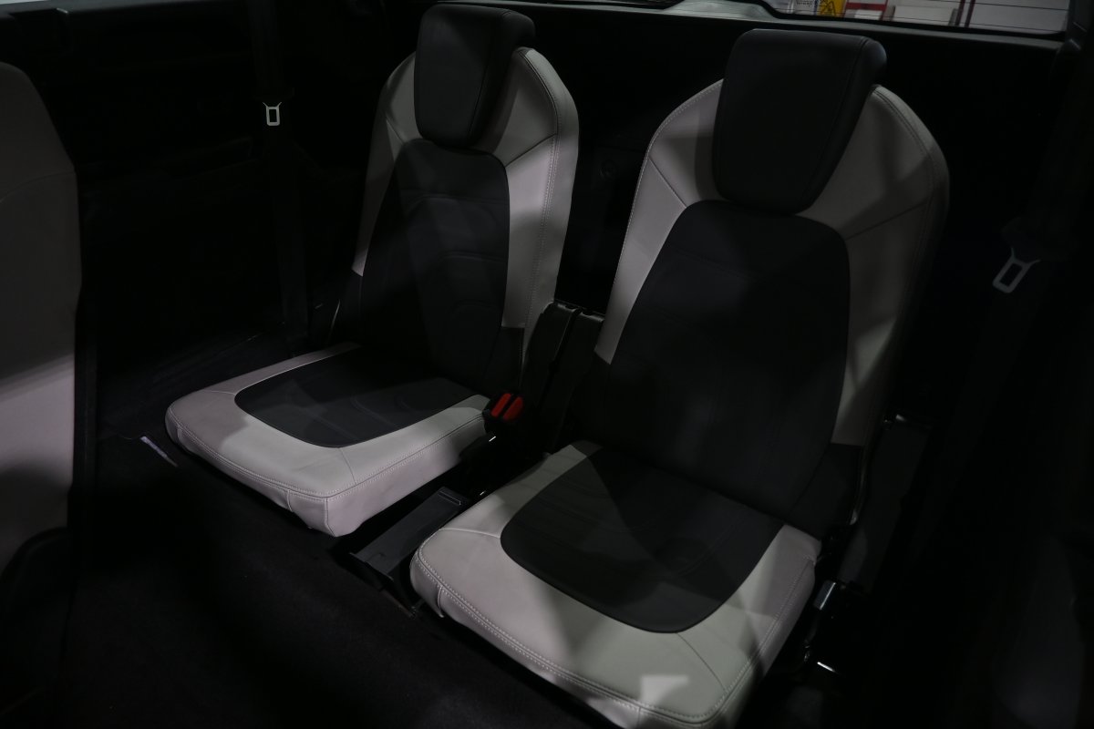 Foto Citroen Gran C4 13
