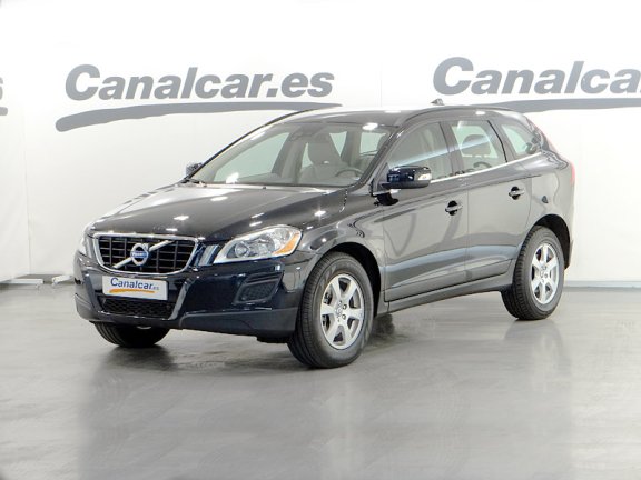 Volvo XC60 D3 Momentum Automático