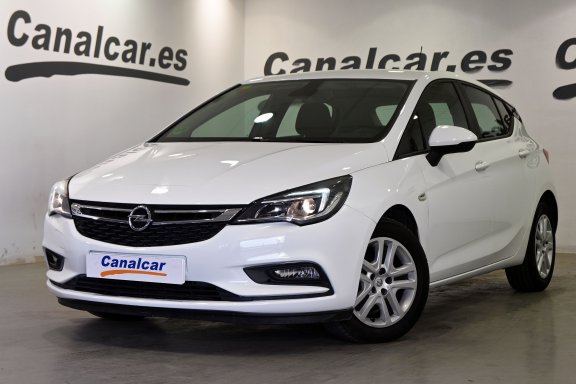 Opel Astra 1.6CDTi Selective 110