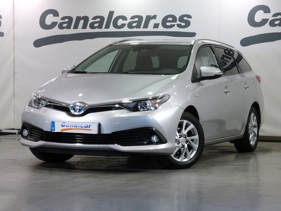 Toyota Auris 140h Hybrid Touring Sports Active136CV