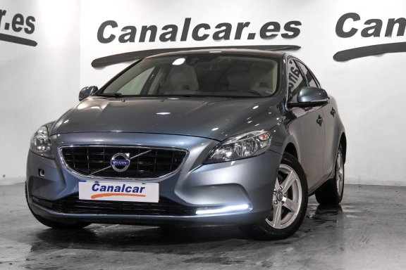 Volvo V40 D3 Momentum Aut. 150