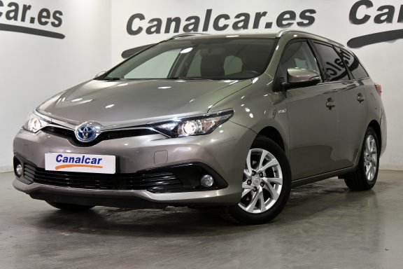 Toyota Auris ACTIVE TOURING SPORT