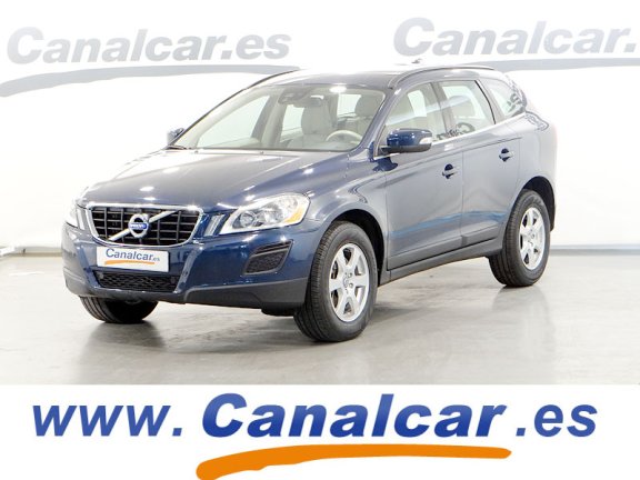 Volvo XC60 D3 Momentum Automático
