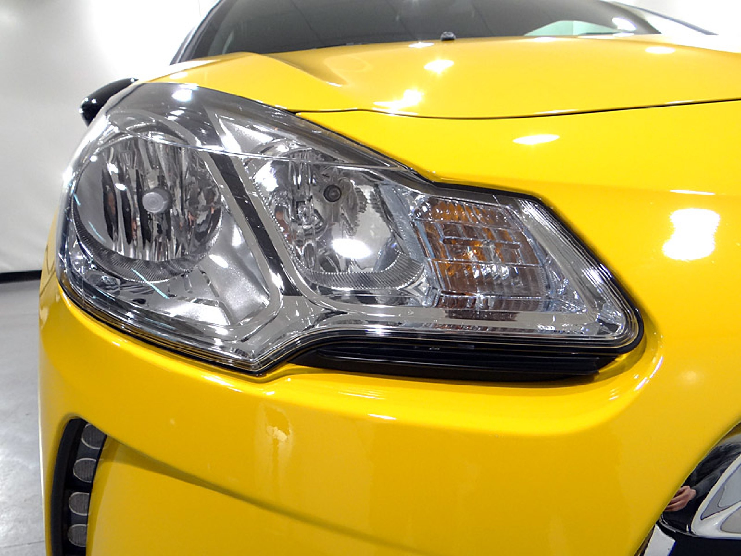 Foto Citroen DS3 18