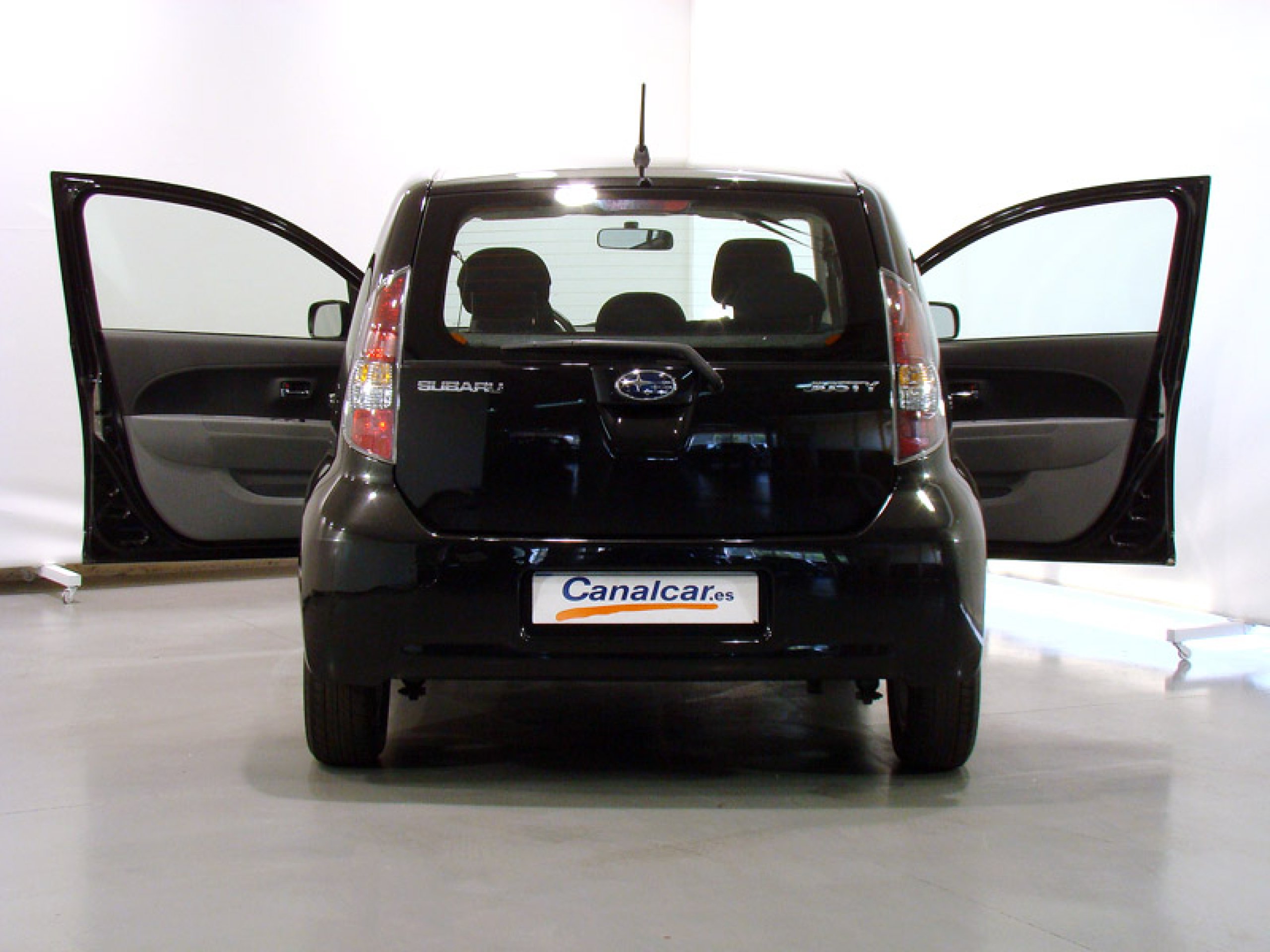 Foto Subaru Justy 11