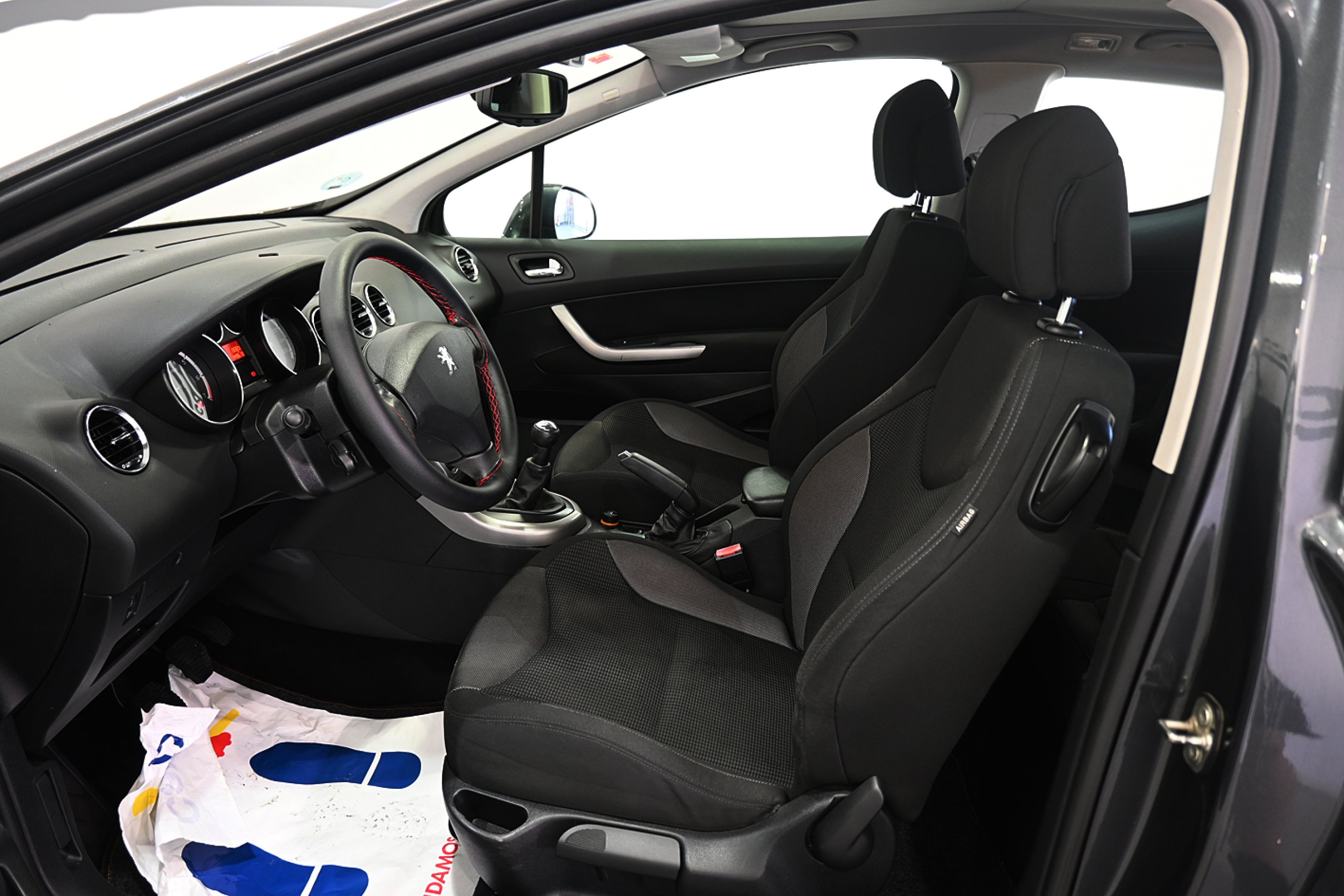 Foto Peugeot 308 5