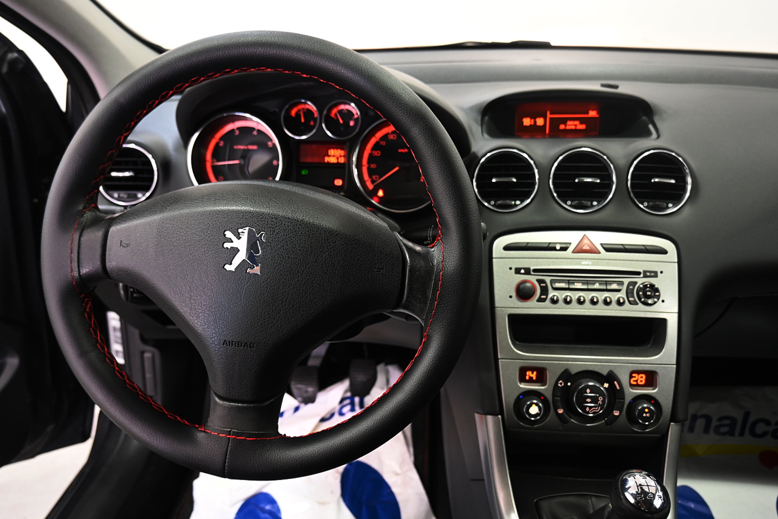 Foto Peugeot 308 14