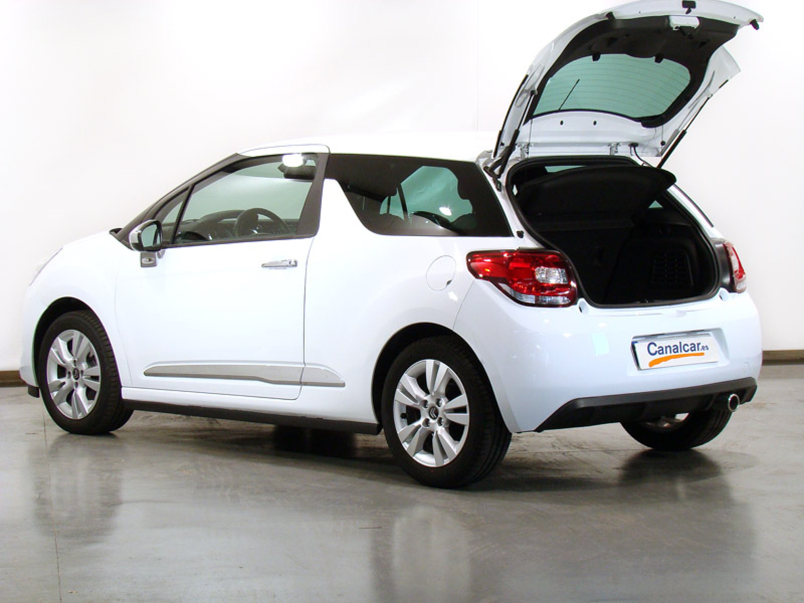 Foto Citroen DS3 12