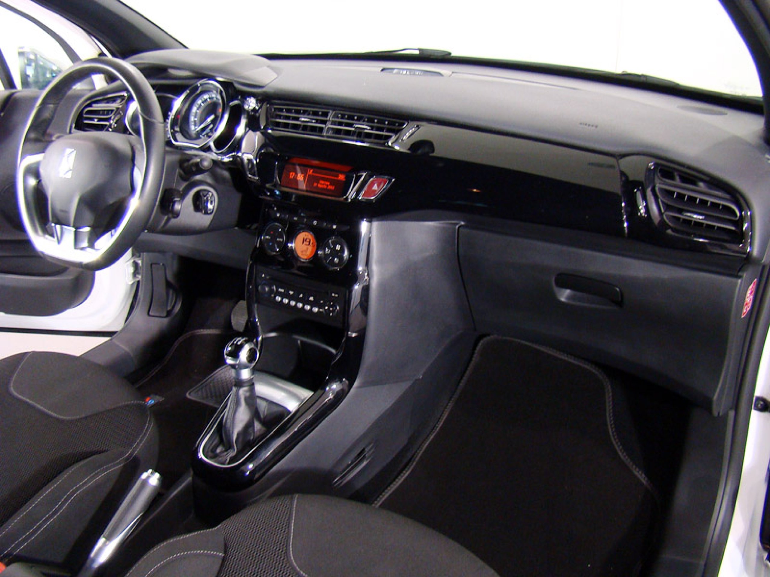 Foto Citroen DS3 27