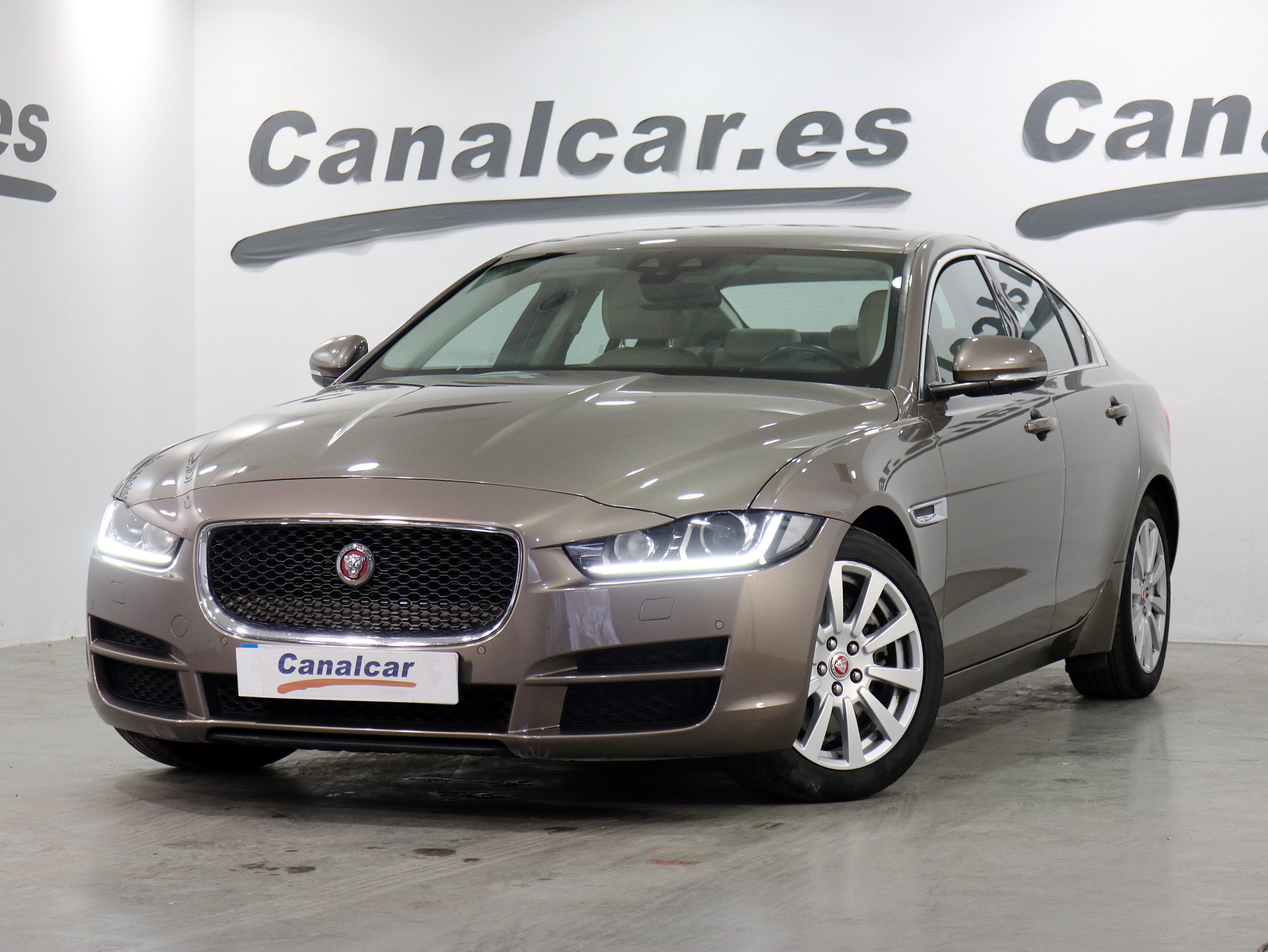 Foto 1 del Jaguar XE 2.0 Diesel Prestige