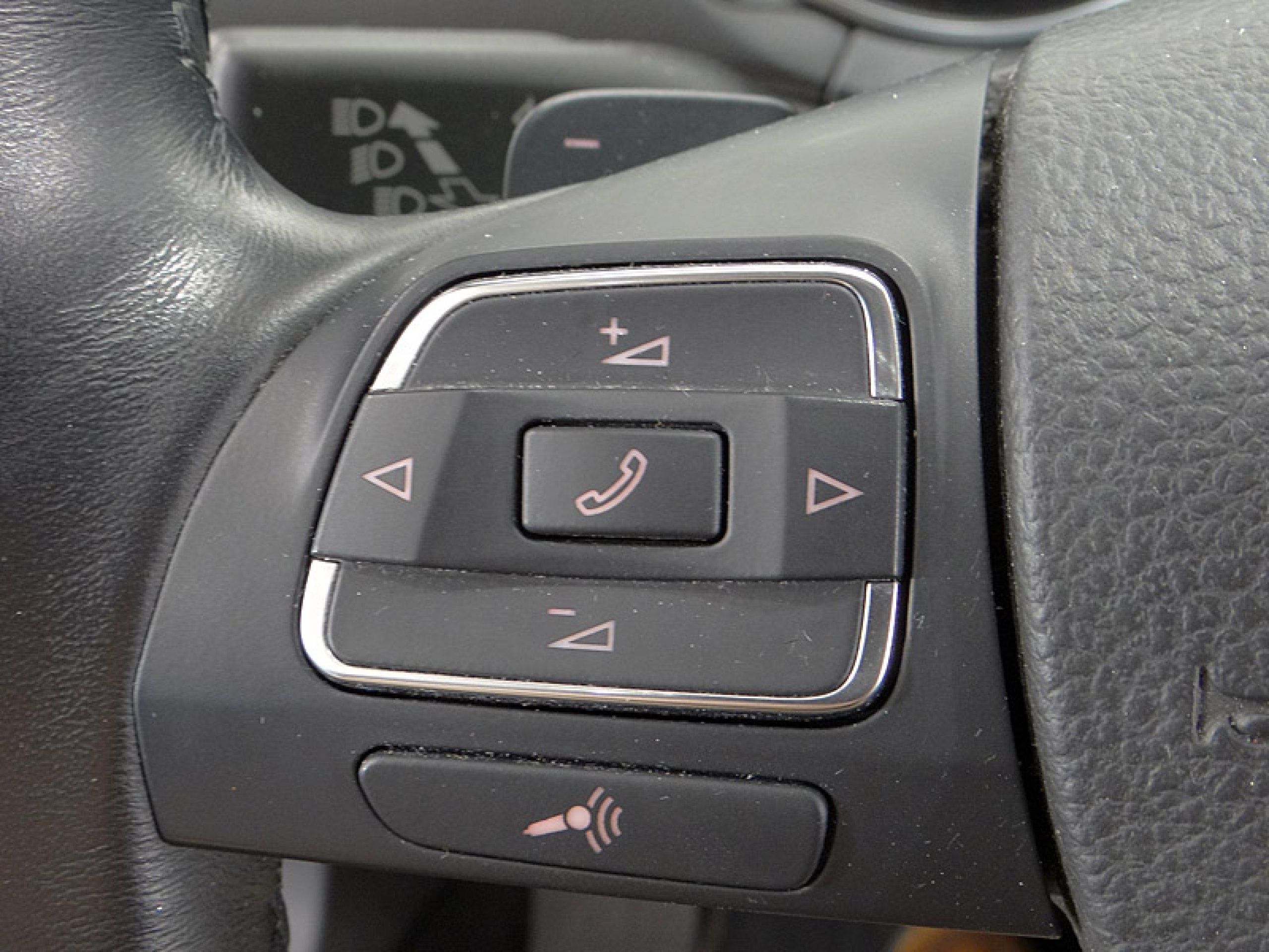 Foto Volkswagen Golf 37