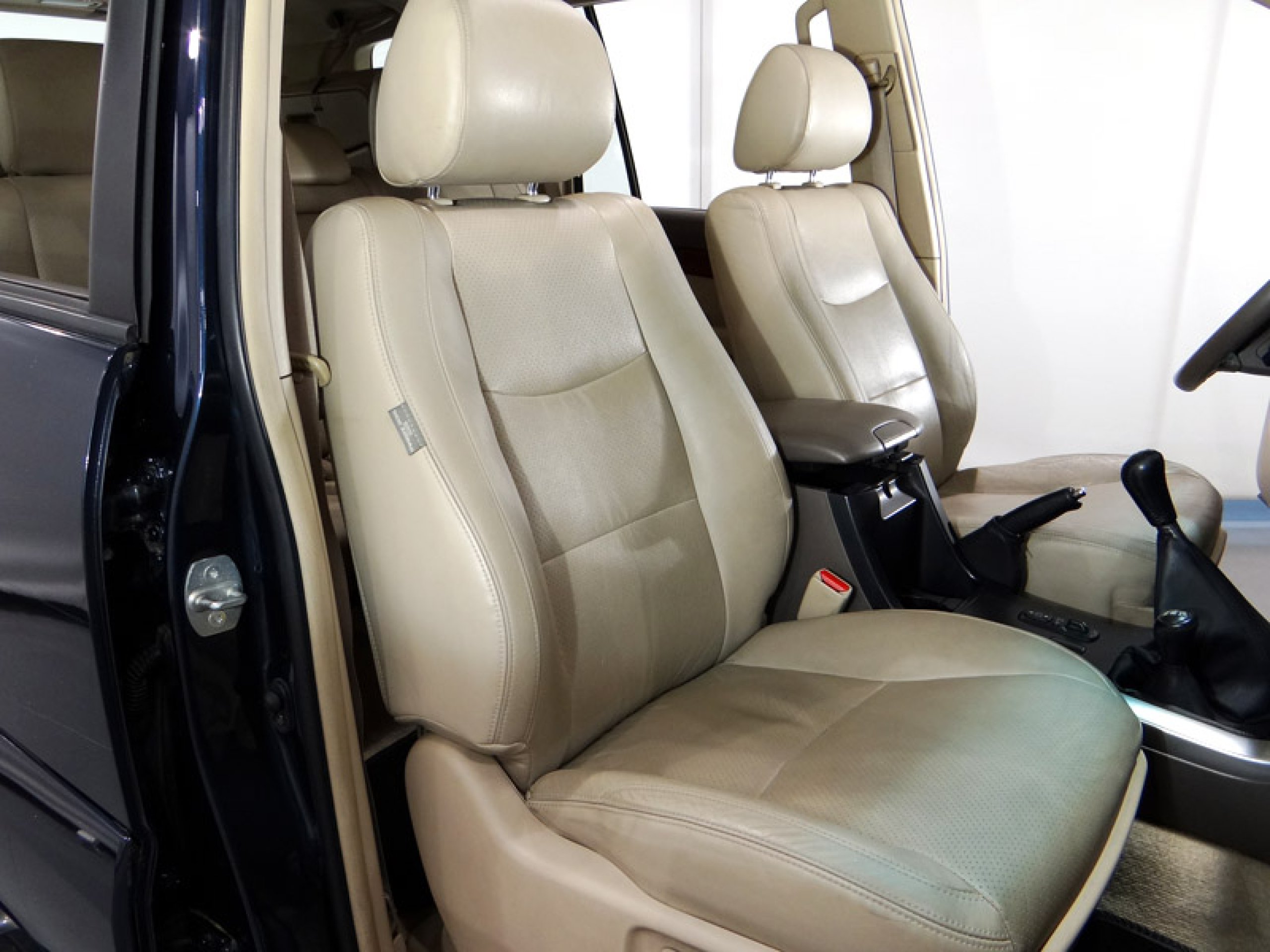 Foto Toyota Land Cruiser 24