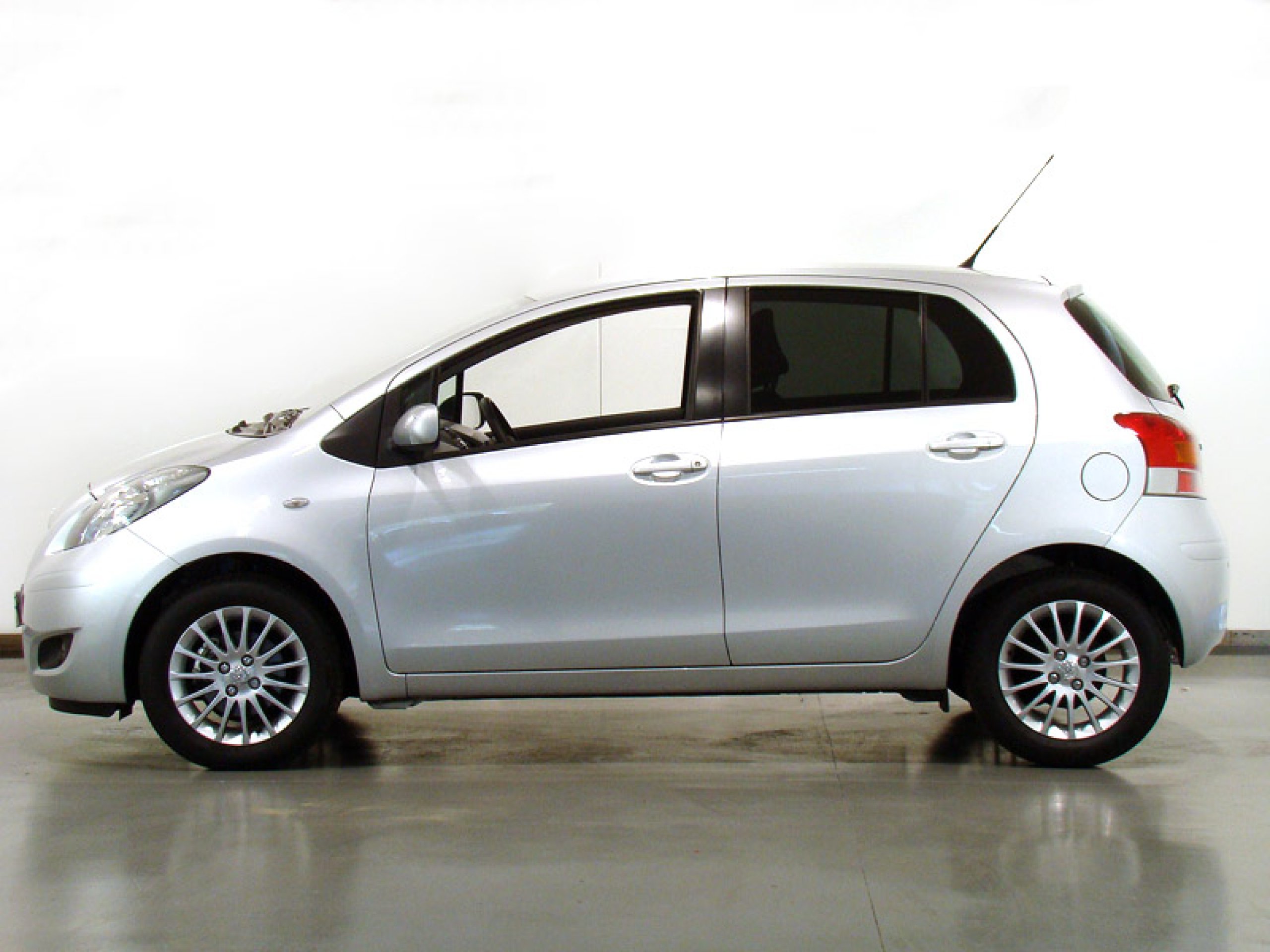 Foto Toyota Yaris 2